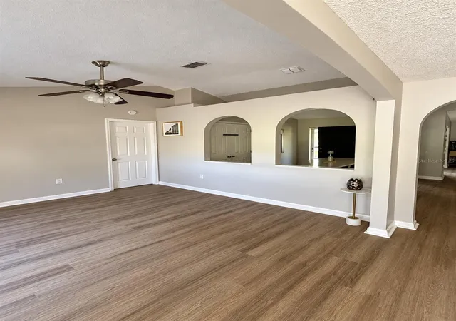 Photo 1 of Single family home for sale at 346 Cocoa Ct, Kissimmee, FL 34758 | MLS# A4696028 | Listing updated on 2026-10-22