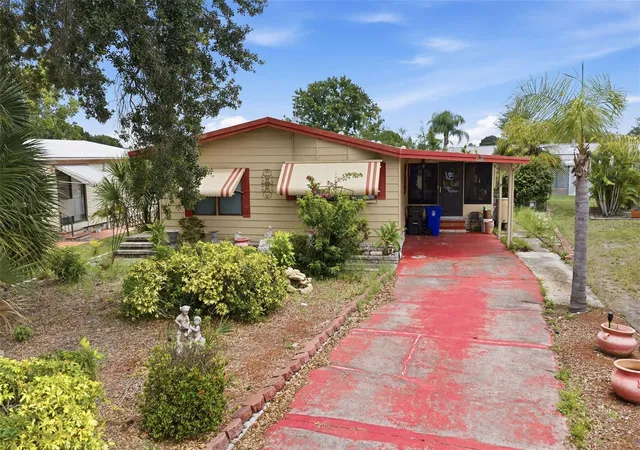 Photo 1 of Manufactured home for sale at 410 Dolphin Dr S, Oldsmar, FL 34677 | MLS# TB8515822 | Listing updated on 2026-08-10