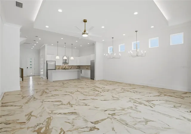 Photo 2 of Mansion for sale at 7626 Whitemarsh Way, Kissimmee, FL 34747 | MLS# O6413954 | Listing updated on 2026-09-01