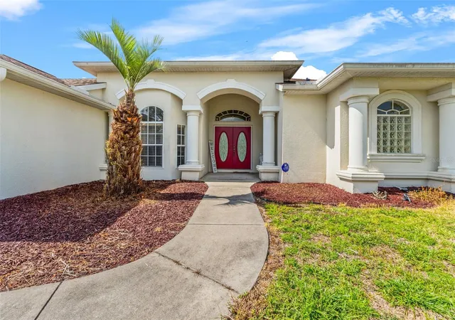 Homes for sale in Weeki Wachee, FL | 10400 Golden Ave, Weeki Wachee, FL 34613 | MLS# W7886422