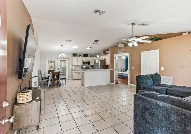 Homes for sale in Lake Panasoffkee, FL | 1195 Cr 441, Lake Panasoffkee, FL 33538 | MLS# TB8515840