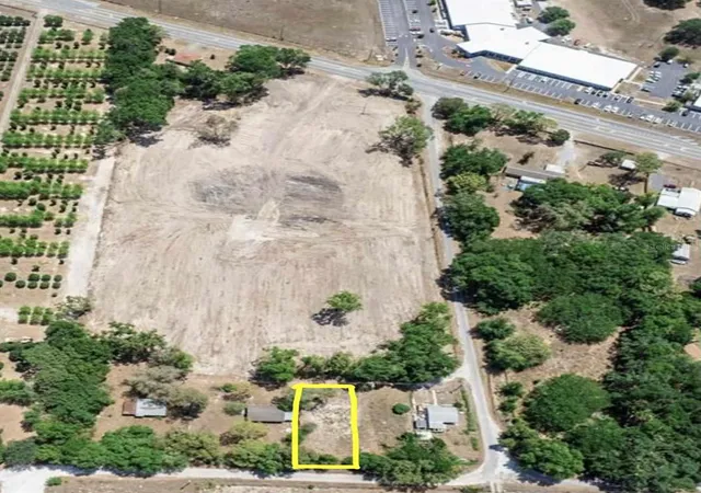 1st image of 1370 Se 20th Ter, Bushnell, FL 33513 | MLS# O6413964