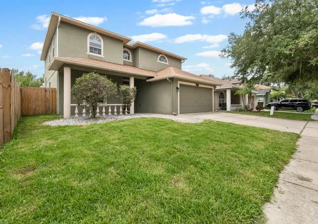 Homes for sale in Riverview, FL | 9839 Laurel Ledge Dr, Riverview, FL 33569 | MLS# TB8515855