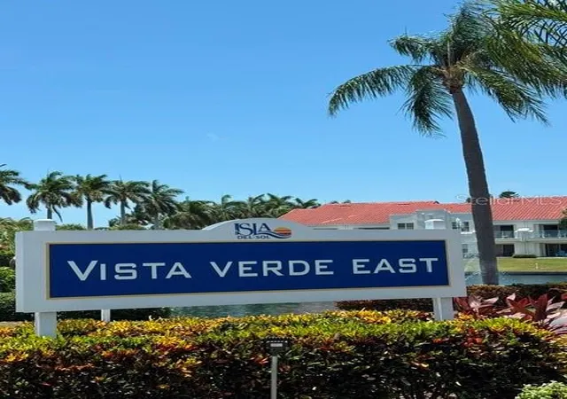 Homes for sale in St Petersburg, FL | 6035 Bahia Del Mar Blvd #145, St Petersburg, FL 33715 | MLS# TB8515858