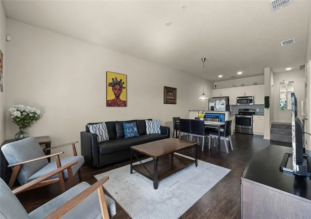 Photo 4 of Townhouse for sale at 2900 Edenshire Way #107, Kissimmee, FL 34746 | MLS# O6413995 | Listing updated on 2026-08-25