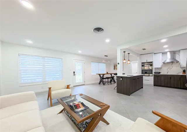 4th image of 1446 Admiral Woodson Ln, Clearwater, FL 33755 | MLS# TB8515872