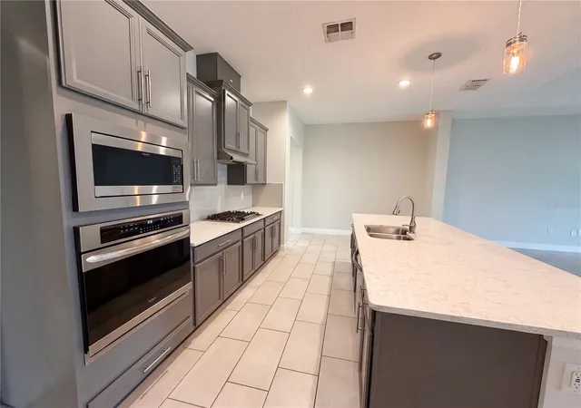 2nd image of 432 Nowell Loop, Deland, FL 32724 | MLS# O6414008