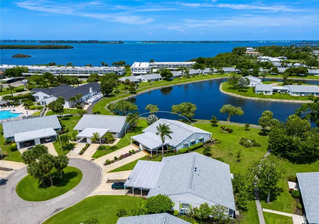 Photo 1 of Condo for sale at 9425 Andover Cir, Bradenton, FL 34210 | MLS# A4696055 | Listing updated on 2026-10-02