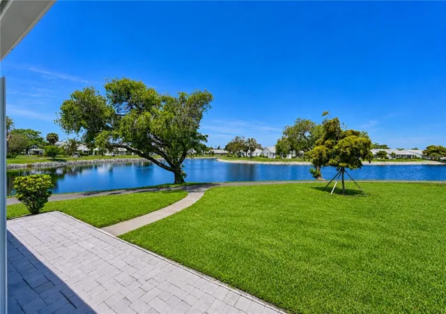 Photo 3 of Condo for sale at 9425 Andover Cir, Bradenton, FL 34210 | MLS# A4696055 | Listing updated on 2026-10-02