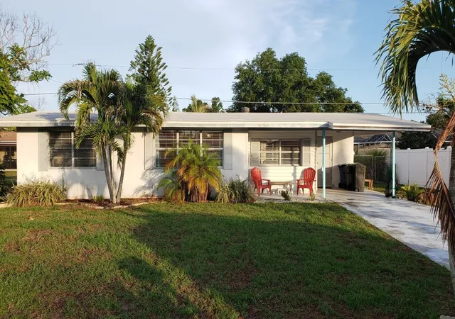 Photo 1 of Single family home for sale at 375 Terrapin, Venice, FL 34293 | MLS# O6414018 | Listing updated on 2026-07-04
