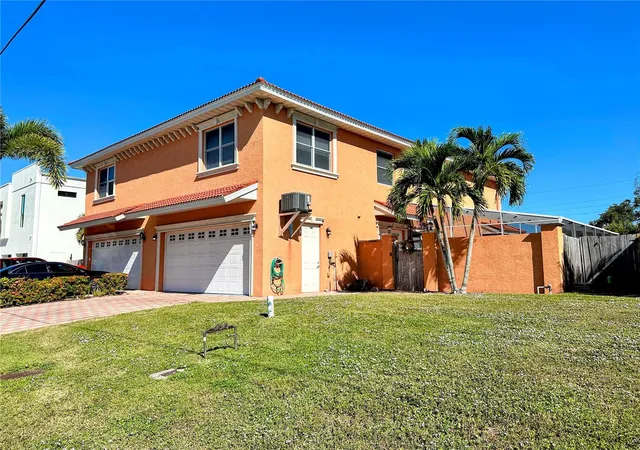 Photo 1 of Multi family home for sale at 2119 & 2125 Montclair Dr #1 & 2, Sarasota, FL 34231 | MLS# A4696057 | Listing updated on 2026-10-15