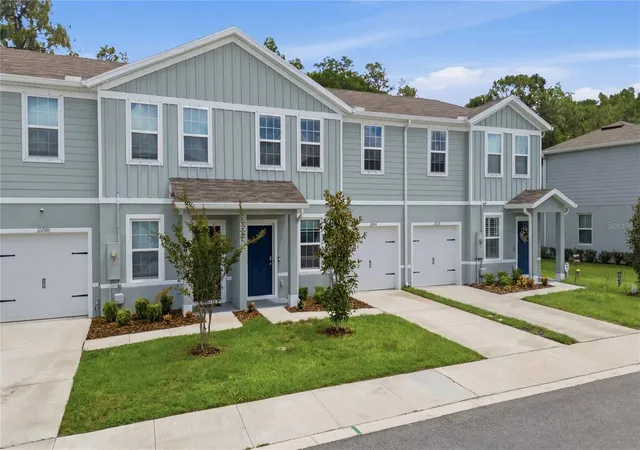 Photo 2 of Townhouse for sale at 12034 Grizzly Ln, New Port Richey, FL 34654 | MLS# TB8515909 | Listing updated on 2026-08-22