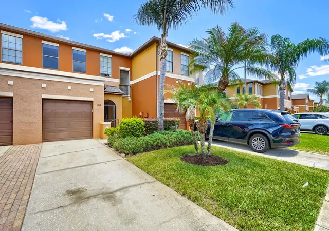 Photo 1 of Sale Pending at 1048 Tullamore Dr, Wesley Chapel, FL 33543 | MLS# TB8515911 | Listing updated on 2026-10-08
