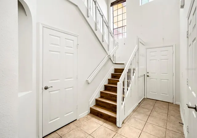 Photo 4 of Sale Pending at 1048 Tullamore Dr, Wesley Chapel, FL 33543 | MLS# TB8515911 | Listing updated on 2026-10-08