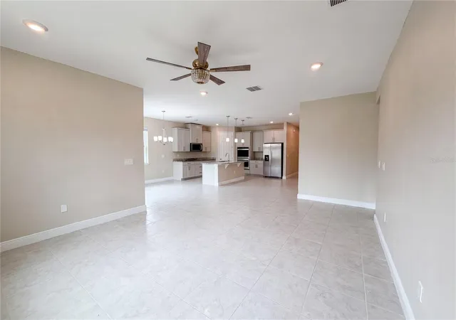 3rd image of 528 Bellissimo Pl, Howey In The Hills, FL 34737 | MLS# O6414033