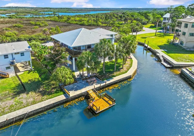Homes for sale in Hernando Beach, FL | 3532 Eagle Nest Dr, Hernando Beach, FL 34607 | MLS# W7886431