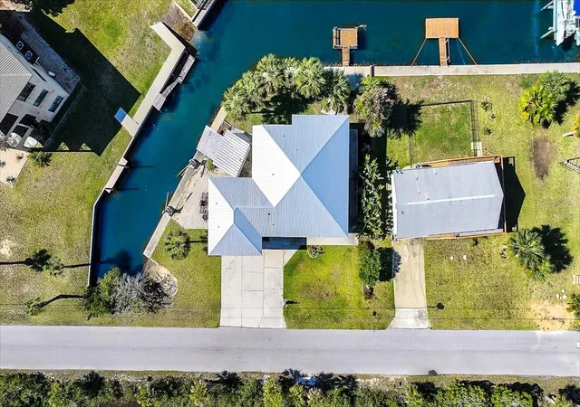 Homes for sale in Hernando Beach, FL | 3532 Eagle Nest Dr, Hernando Beach, FL 34607 | MLS# W7886431