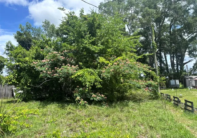 Homes for sale in Chiefland, FL | 206 Ne 13th Ave, Chiefland, FL 32626 | MLS# GC540939
