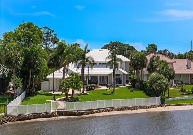 Photo 1 of Mansion for sale at 626 Riverside Dr, Ormond Beach, FL 32176 | MLS# V4949479 | Listing updated on 2026-07-29