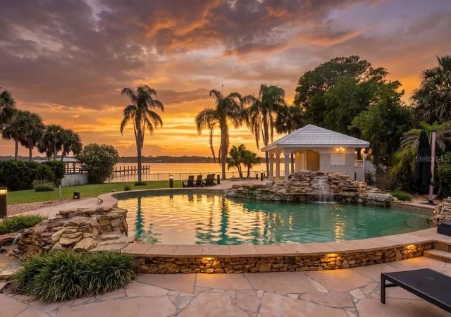Photo 3 of Mansion for sale at 626 Riverside Dr, Ormond Beach, FL 32176 | MLS# V4949479 | Listing updated on 2026-07-29