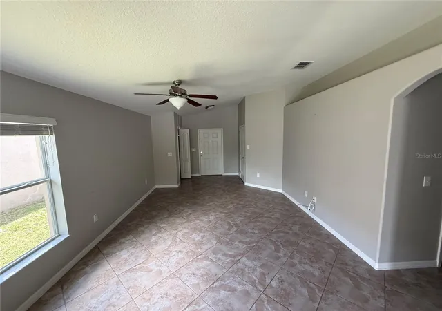 Photo 2 of Single family home for sale at 1970 Hawks View Dr, Ruskin, FL 33570 | MLS# TB8515926 | Listing updated on 2026-09-03