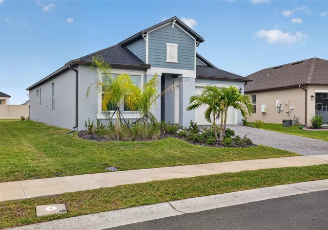 Photo 2 of Single family home for sale at 7542 117th Lane E, Palmetto, FL 34221 | MLS# O6414065 | Listing updated on 2026-06-11