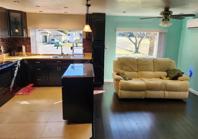 3rd image of 6371 Frank Ct, Brooksville, FL 34602 | MLS# W7886435