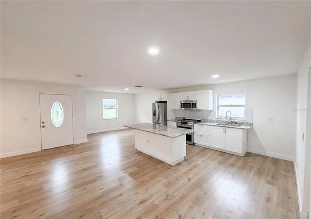 Photo 1 of Single family home for sale at 845 40th Avenue S, Saint Petersburg, FL 33705 | MLS# O6414082 | Listing updated on 2026-09-19
