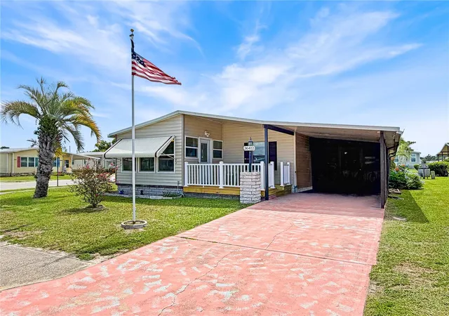 Photo 1 of Manufactured home for sale at 36412 Le Sabre Way, Zephyrhills, FL 33541 | MLS# TB8515966 | Listing updated on 2026-10-04