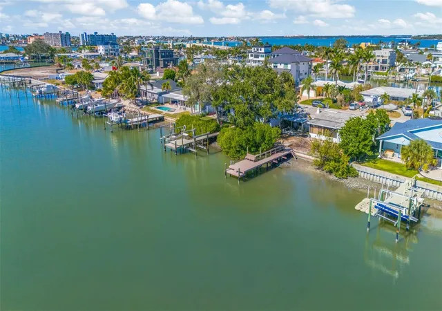 Photo 4 of Land for sale at 7932 2nd Avenue S, St Petersburg, FL 33707 | MLS# TB8515978 | Listing updated on 2026-08-11