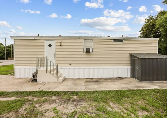 Homes for sale in Saint Cloud, FL | 2016 Oak St, Saint Cloud, FL 34769 | MLS# S5151341