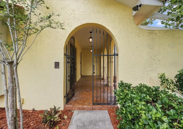 Photo 2 of Single family home for sale at 7026 Willow Run Loop, Lakeland, FL 33813 | MLS# P4938944 | Listing updated on 2026-08-26