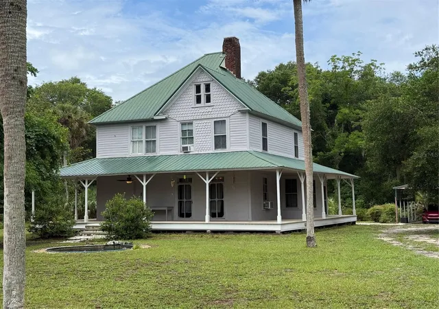 1st image of 110 N Volusia Ave, Pierson, FL 32180 | MLS# G5113358