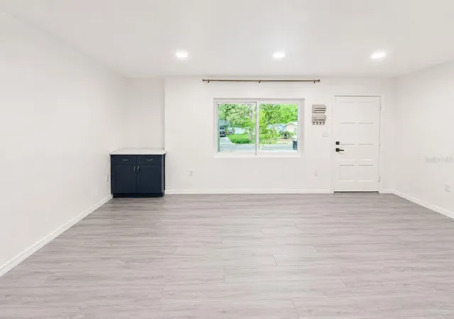 4th image of 4302 Nw 21St Dr, Gainesville, FL 32605 | MLS# GC540946