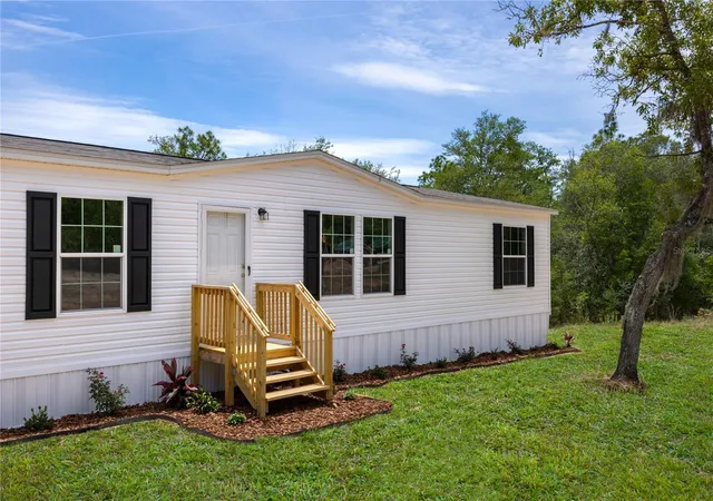 4th image of 119 London Ave, Interlachen, FL 32148 | MLS# GC540947