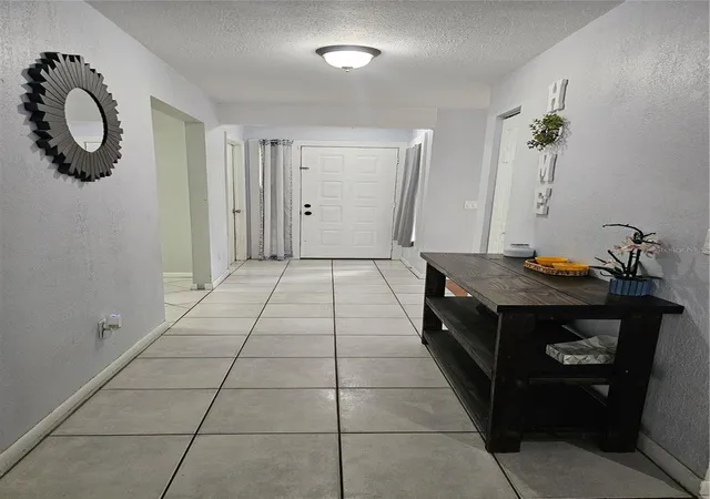 Homes for sale in Lutz, FL | 18322 Swan Lake Dr, Lutz, FL 33549 | MLS# TB8516009