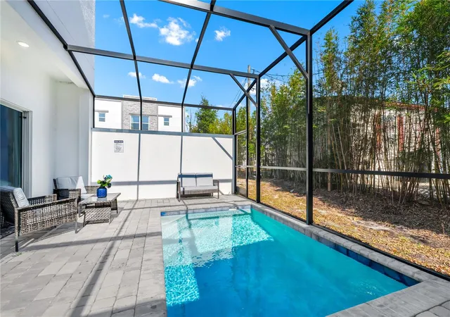 Photo 2 of Townhouse for sale at 240 Famagusta Dr, Davenport, FL 33896 | MLS# O6414108 | Listing updated on 2026-06-13