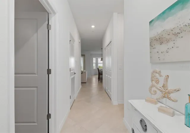 3rd image of 17625 Opal Sand Dr #401, Venice, FL 34293 | MLS# D6147708