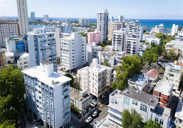 Homes for sale in San Juan, PR | 708 Calle Central Condominio Royal House #405, San Juan, PR 00907 | MLS# PR9121886