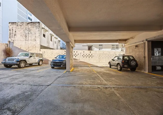 Homes for sale in San Juan, PR | 708 Calle Central Condominio Royal House #405, San Juan, PR 00907 | MLS# PR9121886