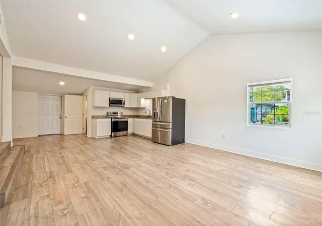 4th image of 6370 Bass Hwy, Saint Cloud, FL 34771 | MLS# O6414115