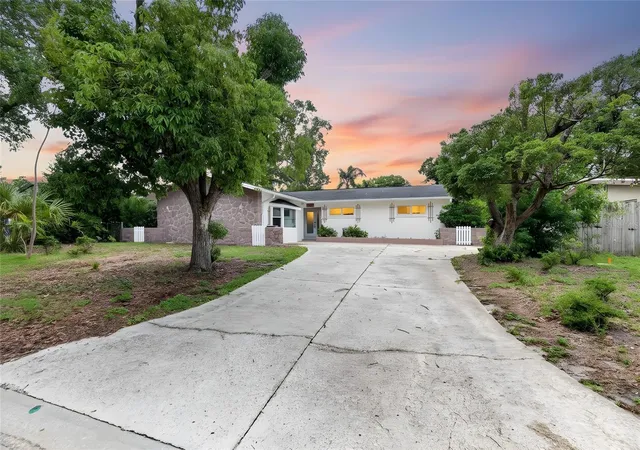 1st image of 1900 Stanton Ave, Largo, FL 33770 | MLS# TB8516020
