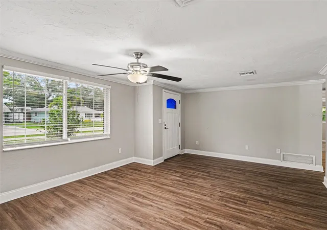 Photo 3 of Single family home for sale at 2111 Fairfield Ave, Sarasota, FL 34232 | MLS# O6414126 | Listing updated on 2026-07-10