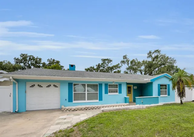 Photo 3 of Single family home for sale at 1948 Byram Dr, Clearwater, FL 33755 | MLS# TB8516056 | Listing updated on 2026-09-27