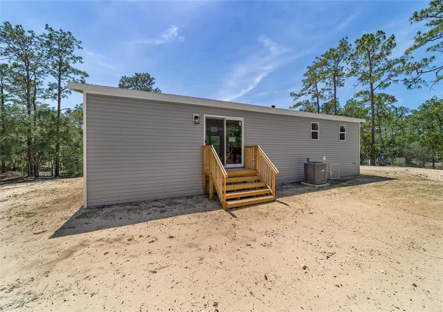 Homes for sale in Morriston, FL | 14830 Se 21St Pl, Morriston, FL 32668 | MLS# GC540951