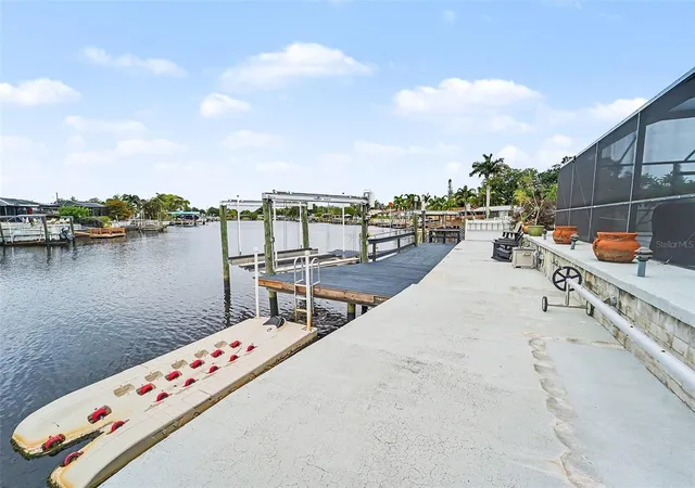 25th image of 5736 Melaleuca Dr, Holiday, FL 34690 | MLS# TB8516066