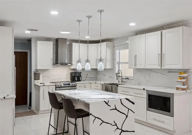Photo 2 of Single family home for sale at 1756 Tangle Wood Dr, Kissimmee, FL 34746 | MLS# O6414176 | Listing updated on 2026-10-08