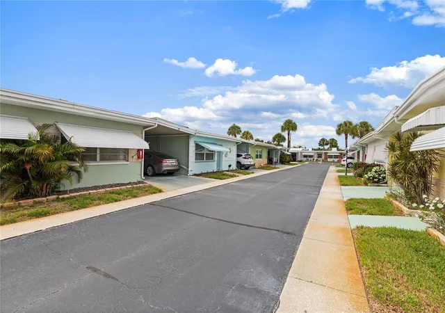 Photo 1 of Single family home for sale at 250 Rosery Rd Nw #280, Largo, FL 33770 | MLS# TB8516083 | Listing updated on 2026-09-08