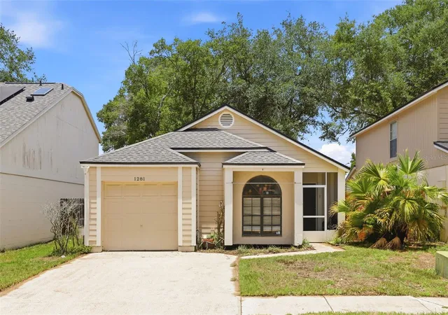 Homes for sale in Apopka, FL | 1281 Crossfield Dr, Apopka, FL 32703 | MLS# S5151352