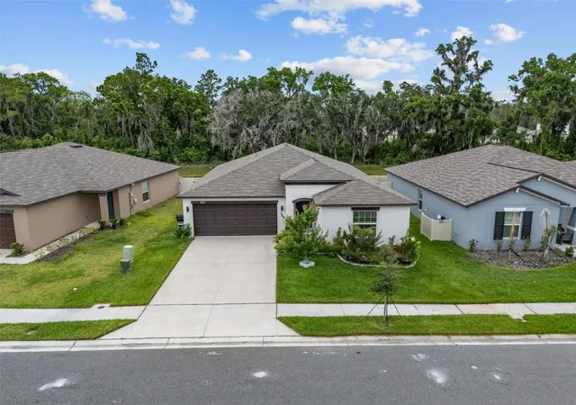 Photo 1 of Single family home for sale at 1856 Red Loop, Lakeland, FL 33801 | MLS# S5151355 | Listing updated on 2026-08-08